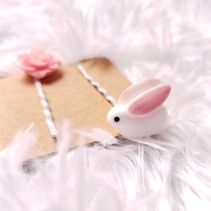 Lymade Life Bunny & Rose Hair pins